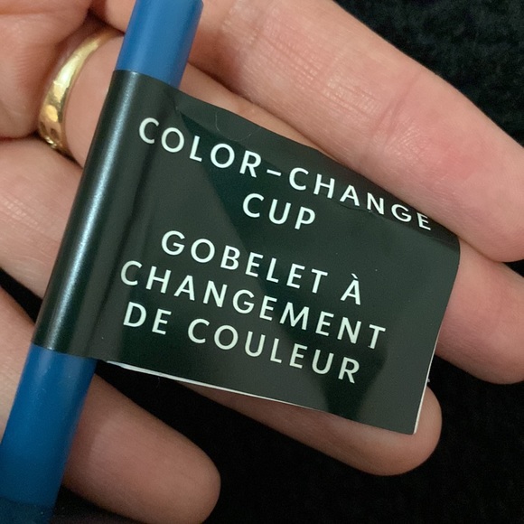 Starbucks color change cup - Picture 4 of 4